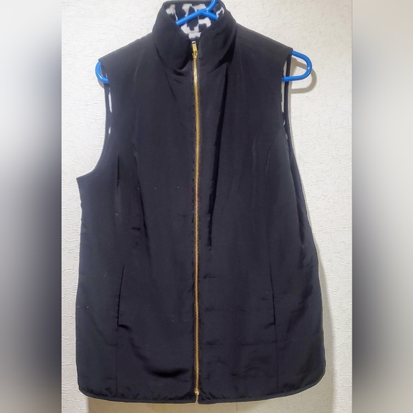 Susan Graver Weekend‎ reversible medium black/ white fleece zip up vest - Picture 2 of 11